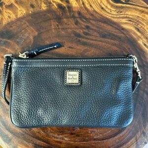 NWT Dooney & Bourke Black Wristlet